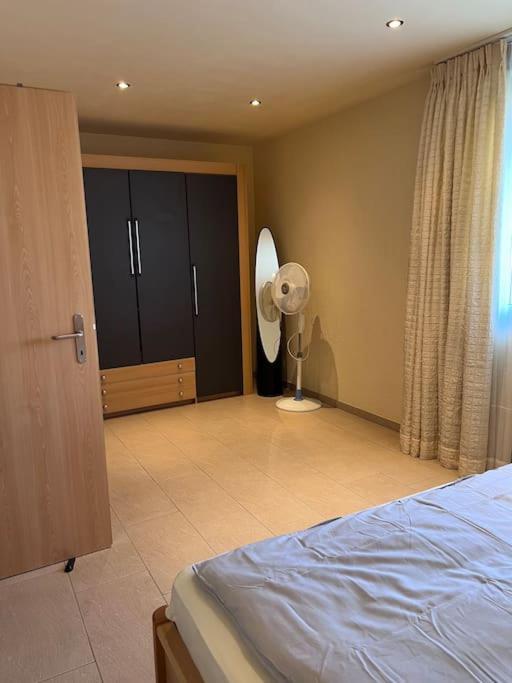 Beautiful House With Free Parking On Premise Villa Utzenstorf Buitenkant foto