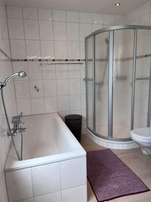 Beautiful House With Free Parking On Premise Villa Utzenstorf Buitenkant foto