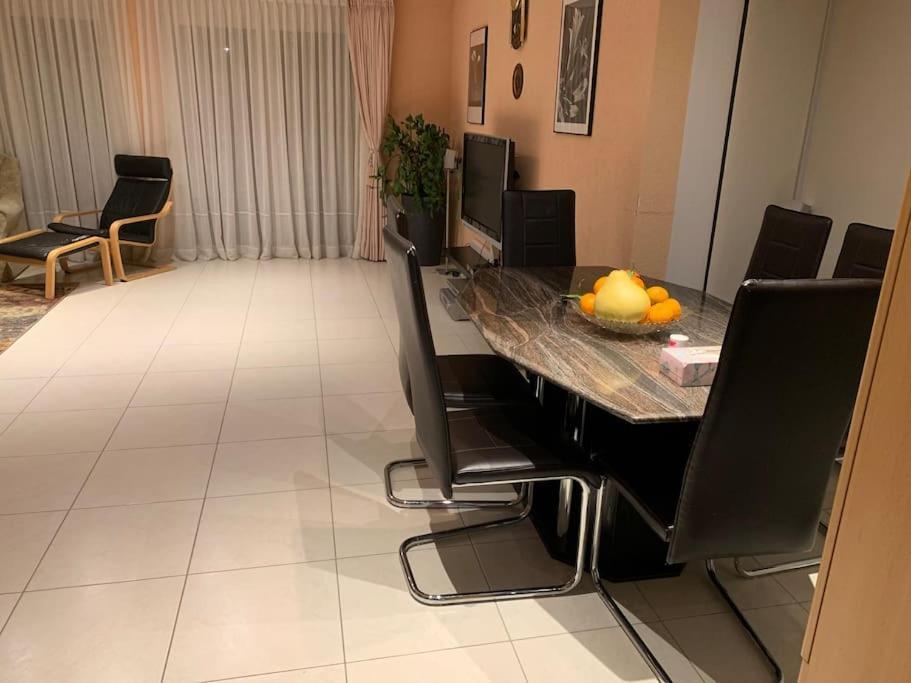 Beautiful House With Free Parking On Premise Villa Utzenstorf Buitenkant foto